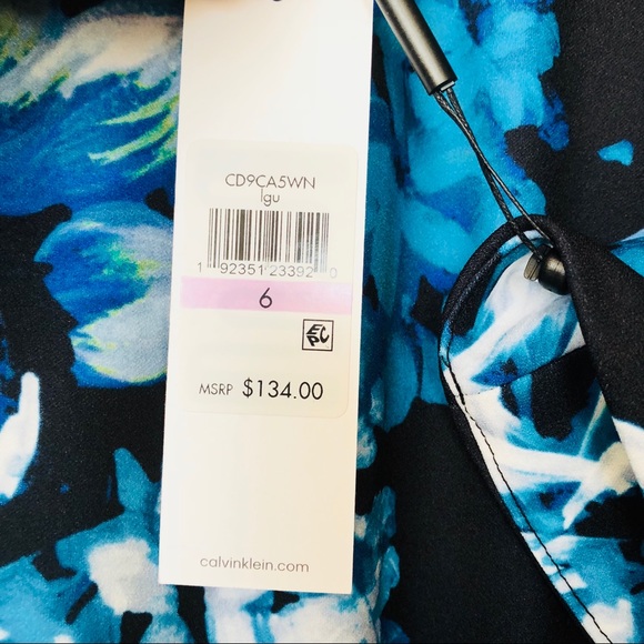 Calvin Klein Bell Sleeve Floral Print Shift Dress - Picture 6 of 7